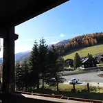 Teddybaer Ski-to-door Apartment Bad Kleinkirchheim