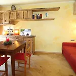 Teddybaer Ski-to-door Apartment