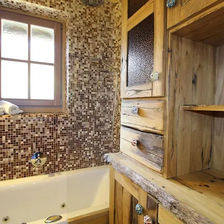 Teddybaer Ski-to-door Apartman Bad Kleinkirchheim