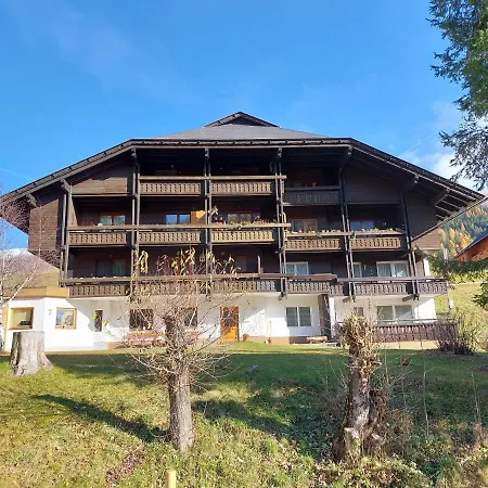 Teddybaer Ski-to-door Apartment